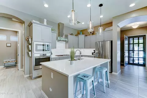 4489 E Skousen St, Gilbert, AZ 85295 photo 3