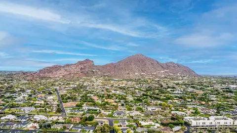 View/Area - 4418 E Montecito Ave, Phoenix, AZ 85018 photo 1 of 13