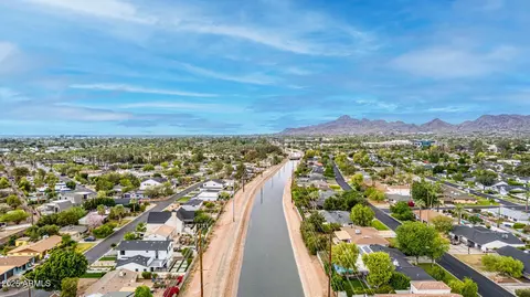 View/Area - 4418 E Montecito Ave, Phoenix, AZ 85018 photo 8 of 13
