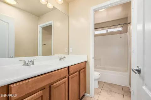 6334 S 37th Ln, Phoenix, AZ 85041 photo 27