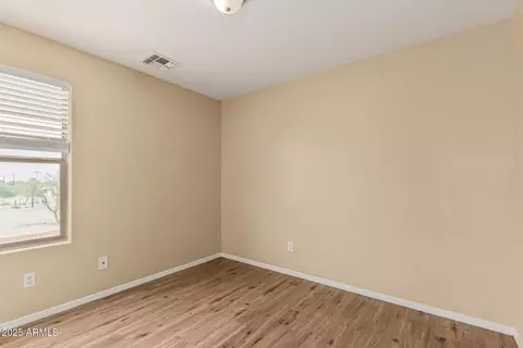 6334 S 37th Ln, Phoenix, AZ 85041 photo 23