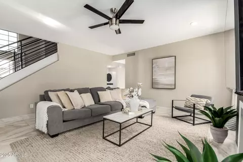 4442 E Beverly Ln, Phoenix, AZ 85032 photo 10
