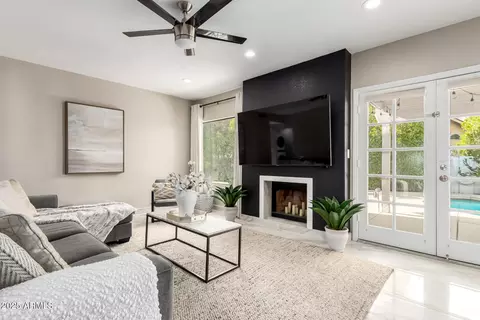 4442 E Beverly Ln, Phoenix, AZ 85032 photo 9