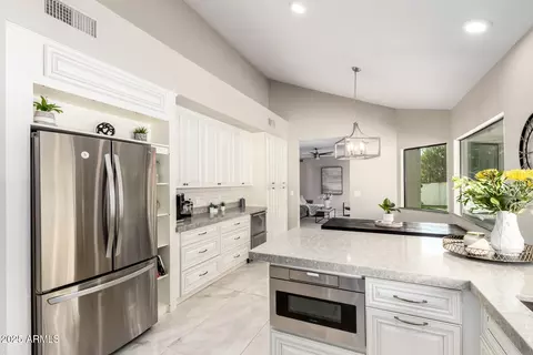 4442 E Beverly Ln, Phoenix, AZ 85032 photo 16