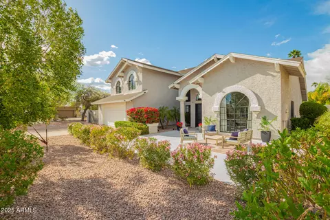 4442 E Beverly Ln, Phoenix, AZ 85032