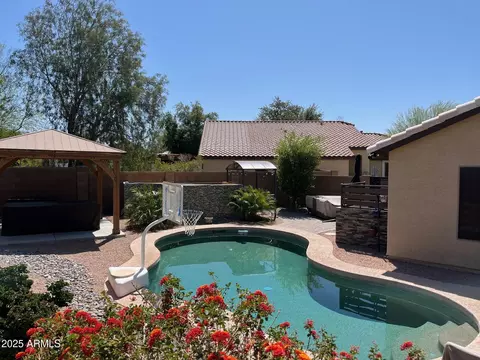 8752 W Lone Cactus Dr, Peoria, AZ 85382