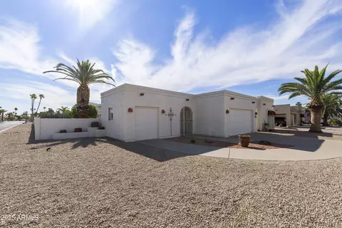 25245 S Pinewood Dr, Sun Lakes, AZ 85248