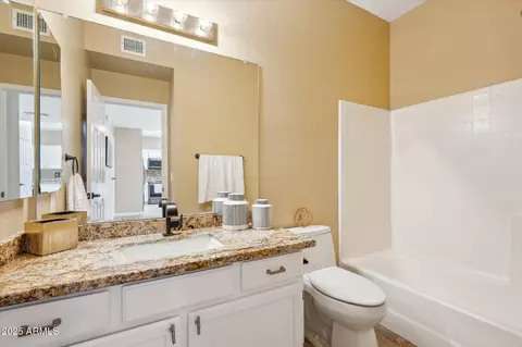 4353 E Desert Wind Dr, Phoenix, AZ 85044 photo 13