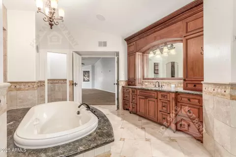 3413 Equestrian Trl, Phoenix, AZ 85044 photo 5