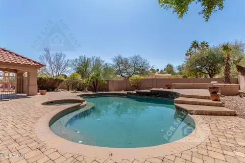 3413 Equestrian Trl, Phoenix, AZ 85044 photo 9