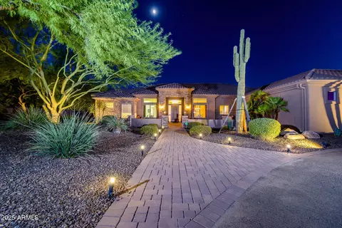 1423 E Breezy Ct, Phoenix, AZ 85086 photo 4