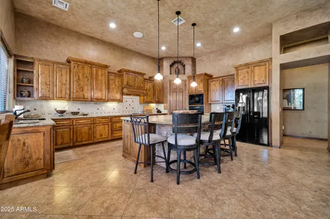 1423 E Breezy Ct, Phoenix, AZ 85086 photo 11