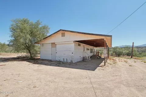 32455 S Lisa Dr, Black Canyon City, AZ 85324