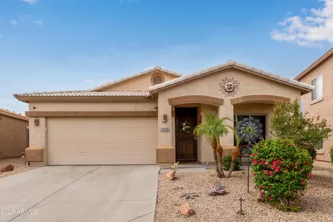 318 E Taylor Trl, San Tan Valley, AZ 85143