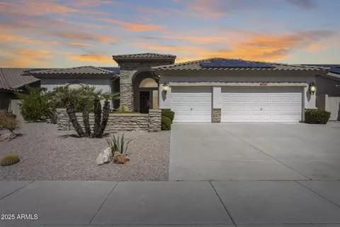 8712 W Sequoia Dr, Peoria, AZ 85382