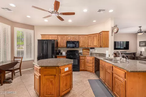 10903 E Ocaso Ave, Mesa, AZ 85212 photo 14