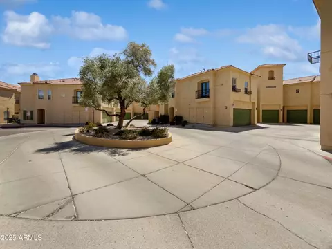 5015 E Cheyenne Dr #14, Phoenix, AZ 85044