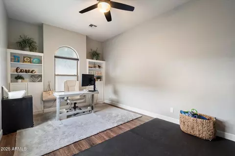 3841 E Patrick Ln, Phoenix, AZ 85050 photo 35