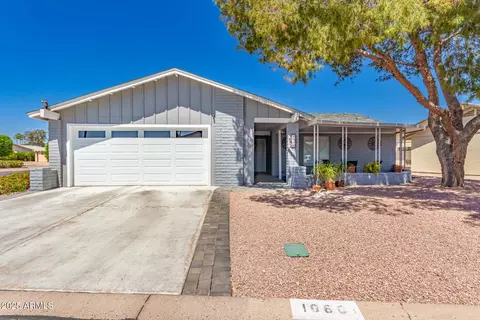 1060 S Florence Dr, Mesa, AZ 85208