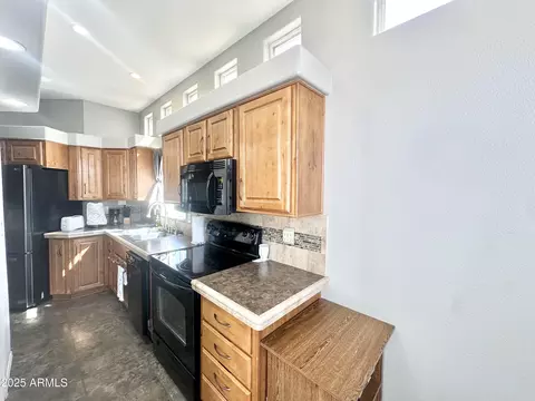 381 S Gypsum Dr, Apache Junction, AZ 85119 photo 41