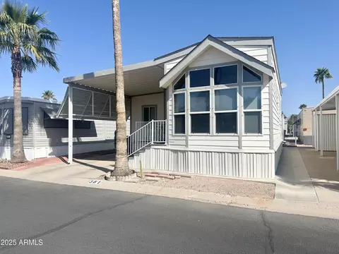 381 S Gypsum Dr, Apache Junction, AZ 85119 photo 3