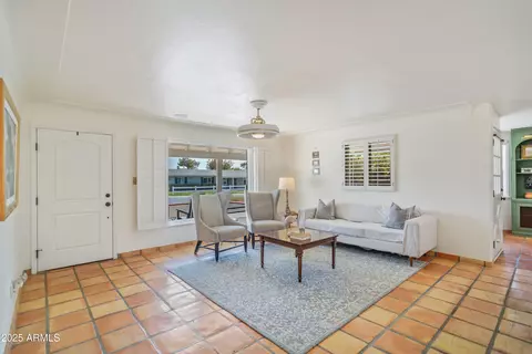 Living - 4314 E Montecito Ave, Phoenix, AZ 85018 photo 3 of 3