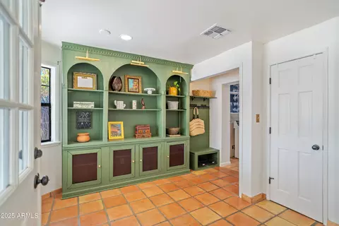 Entry Way - 4314 E Montecito Ave, Phoenix, AZ 85018 photo 1 of 1
