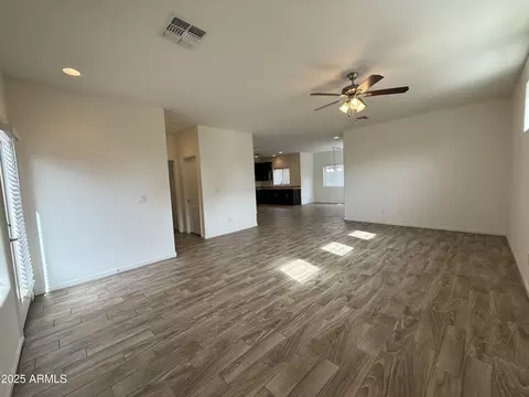1734 W Pollack St, Phoenix, AZ 85041 photo 8