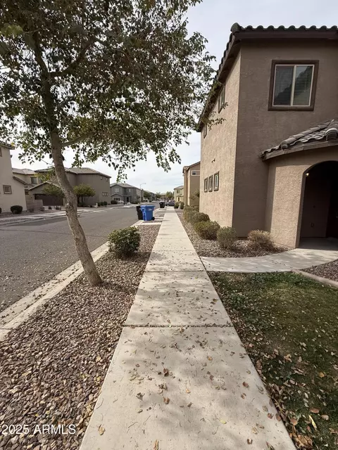 1734 W Pollack St, Phoenix, AZ 85041 photo 2