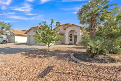 515 W Smoke Tree Rd, Gilbert, AZ 85233 photo 3