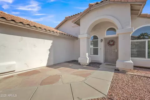515 W Smoke Tree Rd, Gilbert, AZ 85233 photo 4