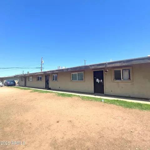 2202 W Heatherbrae Dr, Phoenix, AZ 85015