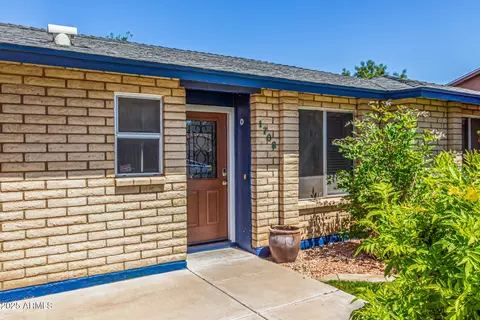1708 E Impala Ave, Mesa, AZ 85204 photo 4