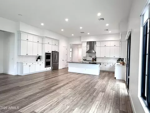 Kitchen - 2725 E Derringer Ct, Gilbert, AZ 85297 photo 2 of 3