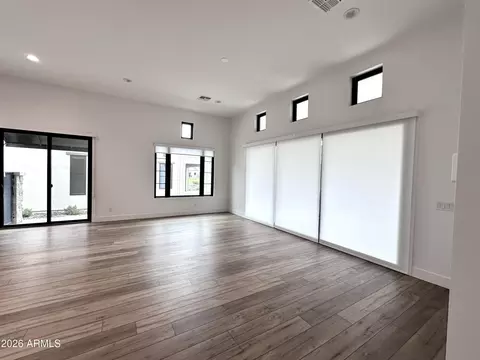 Living - 2725 E Derringer Ct, Gilbert, AZ 85297 photo 1 of 3