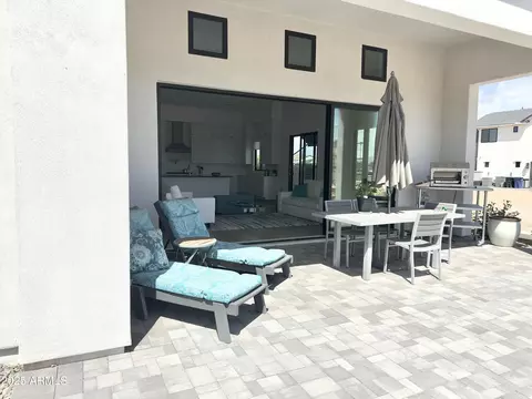 Exterior - 2725 E Derringer Ct, Gilbert, AZ 85297 photo 5 of 10