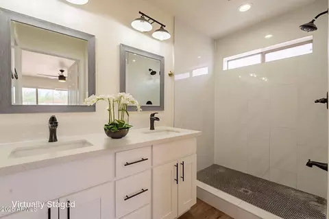 2714 E Valencia Dr, Phoenix, AZ 85042 photo 31