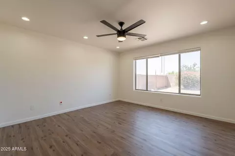 2714 E Valencia Dr, Phoenix, AZ 85042 photo 25