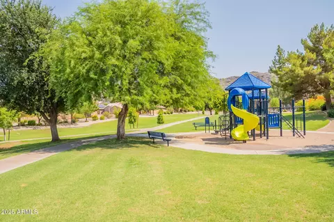 2714 E Valencia Dr, Phoenix, AZ 85042 photo 7