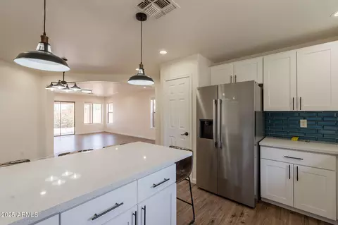 2714 E Valencia Dr, Phoenix, AZ 85042 photo 21