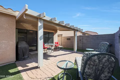 Exterior - 2181 E 27th Ave, Apache Junction, AZ 85119 photo 4 of 13