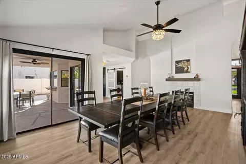 Dining - 1101 N Peppertree Dr, Gilbert, AZ 85234 photo 3 of 4