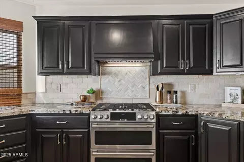 Kitchen - 1101 N Peppertree Dr, Gilbert, AZ 85234 photo 2 of 4