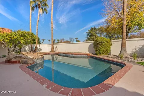 Exterior - 1101 N Peppertree Dr, Gilbert, AZ 85234 photo 5 of 12