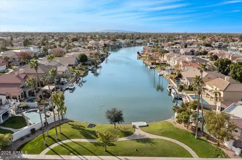 View/Area - 1101 N Peppertree Dr, Gilbert, AZ 85234 photo 9 of 14