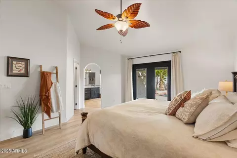 Bedroom - 1101 N Peppertree Dr, Gilbert, AZ 85234 photo 2 of 7