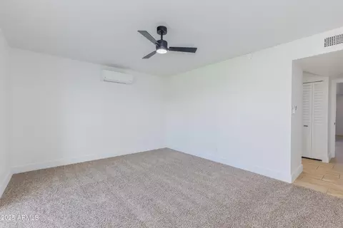 Living - 1868 E La Donna Dr, Tempe, AZ 85283 photo 10 of 11