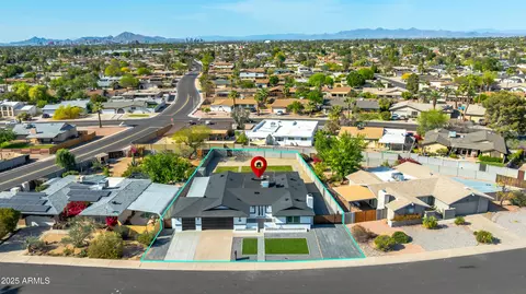 View/Area - 1868 E La Donna Dr, Tempe, AZ 85283 photo 7 of 11