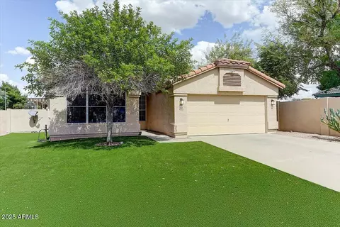 5674 W North Ln, Glendale, AZ 85302