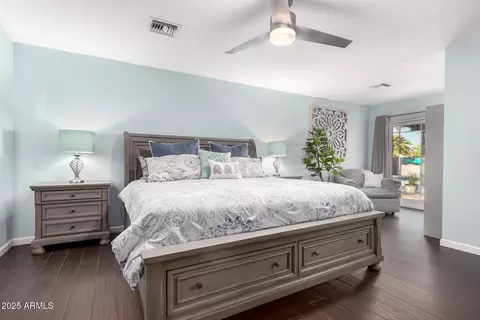 Bedroom - 3532 E North Ln, Phoenix, AZ 85028 photo 1 of 5